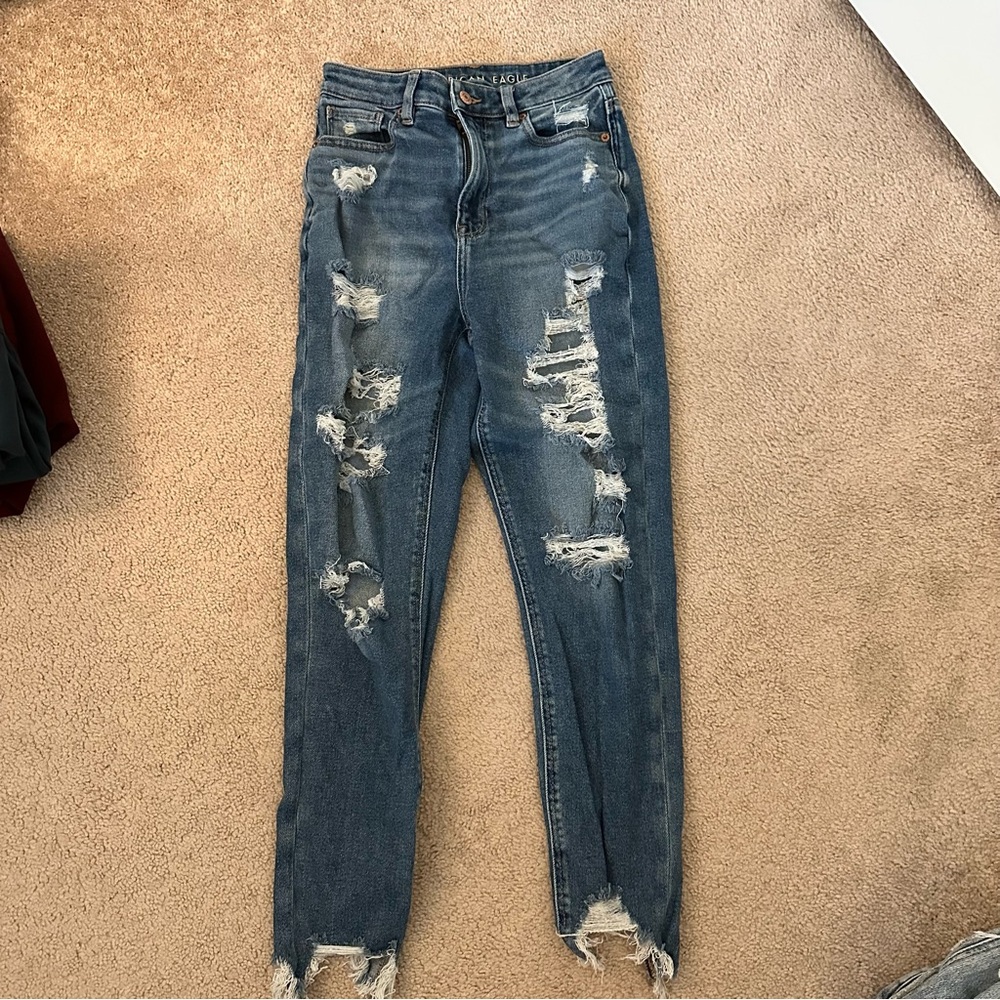 American Eagle Highest Rise Ripped Mom Jean